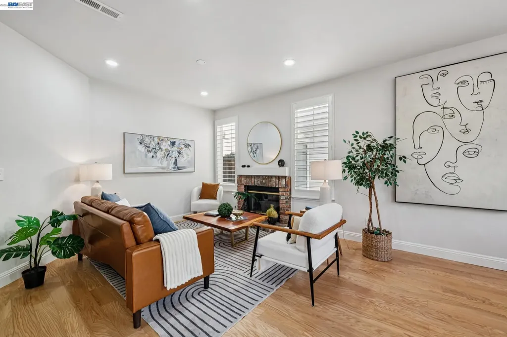 12 Britt Court Alameda CA 94502
