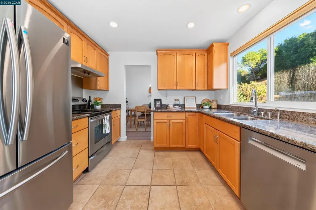1556 Partridge Drive Hercules CA 94547