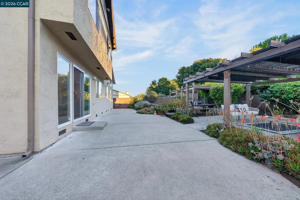 1556 Partridge Drive Hercules CA 94547