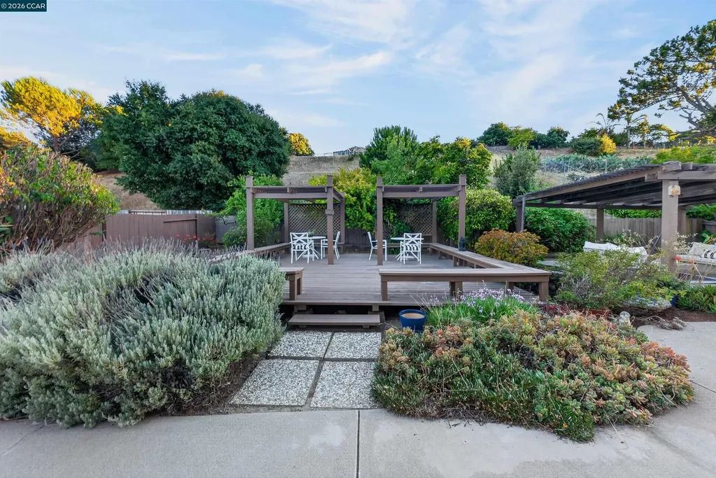 1556 Partridge Drive Hercules CA 94547