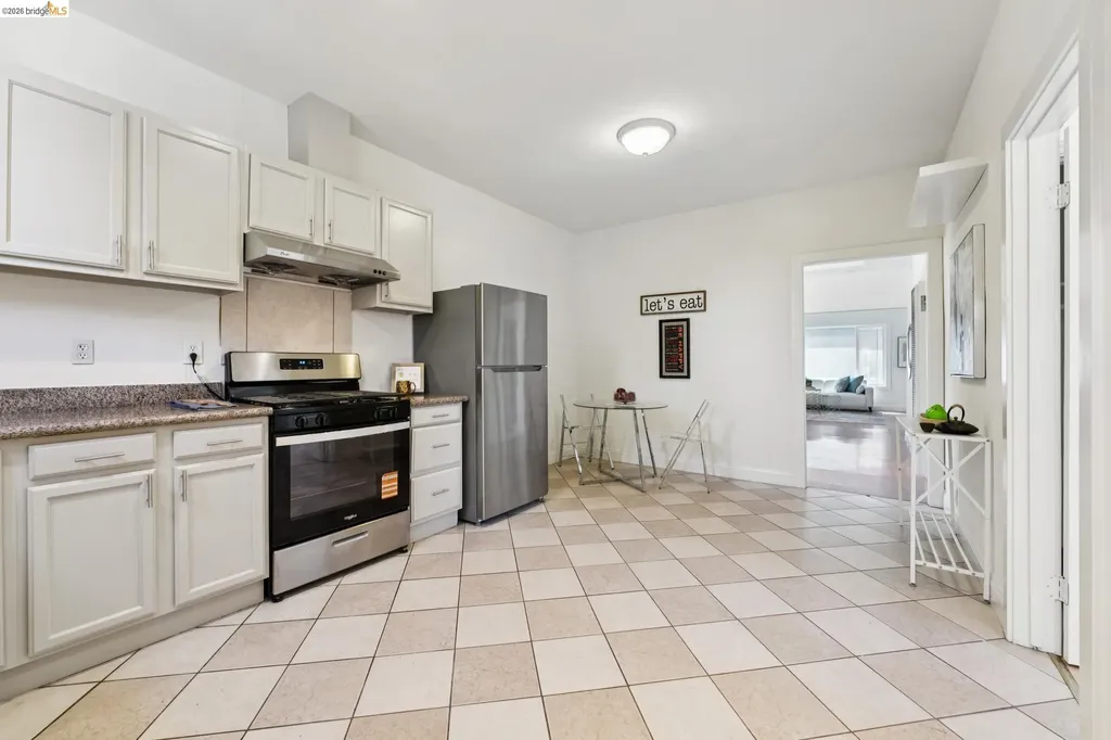 220 Marina Way Richmond CA 94801