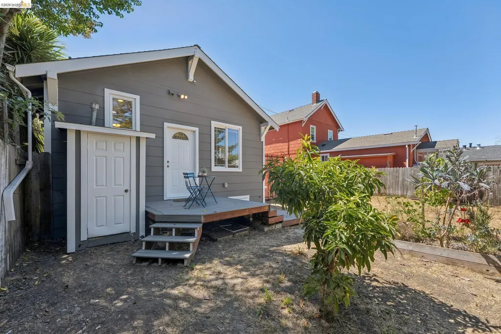 220 Marina Way Richmond CA 94801