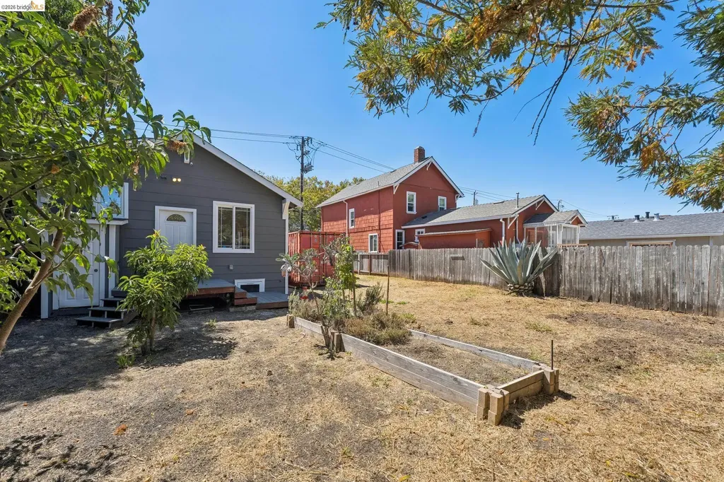 220 Marina Way Richmond CA 94801