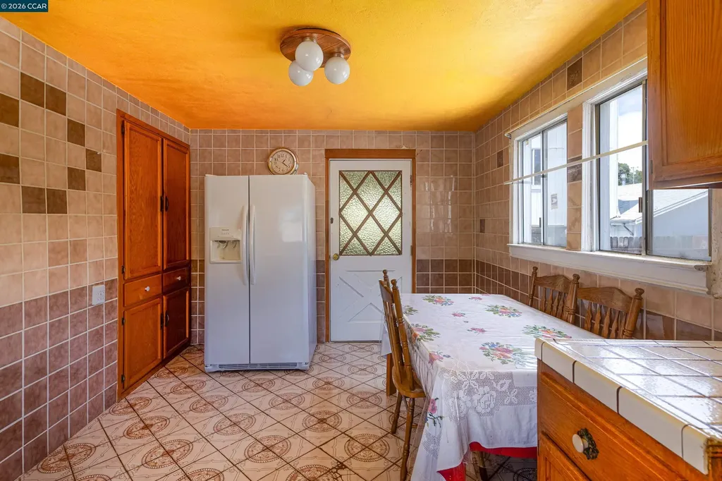 2968 Madeline Street Oakland CA 94602