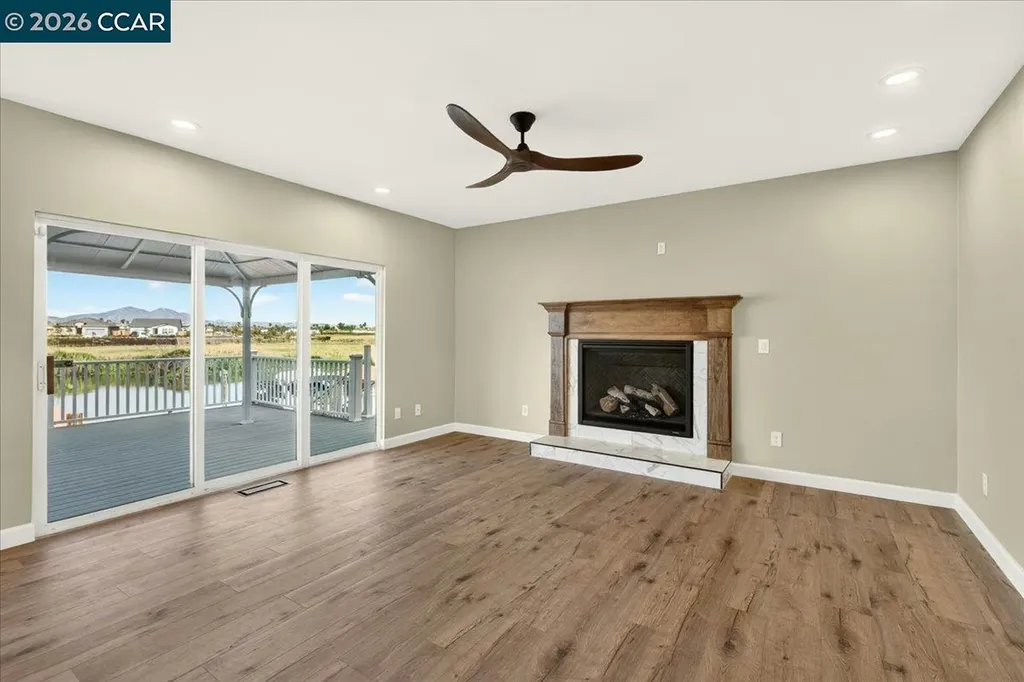4880 Discovery Point Discovery Bay CA 94505