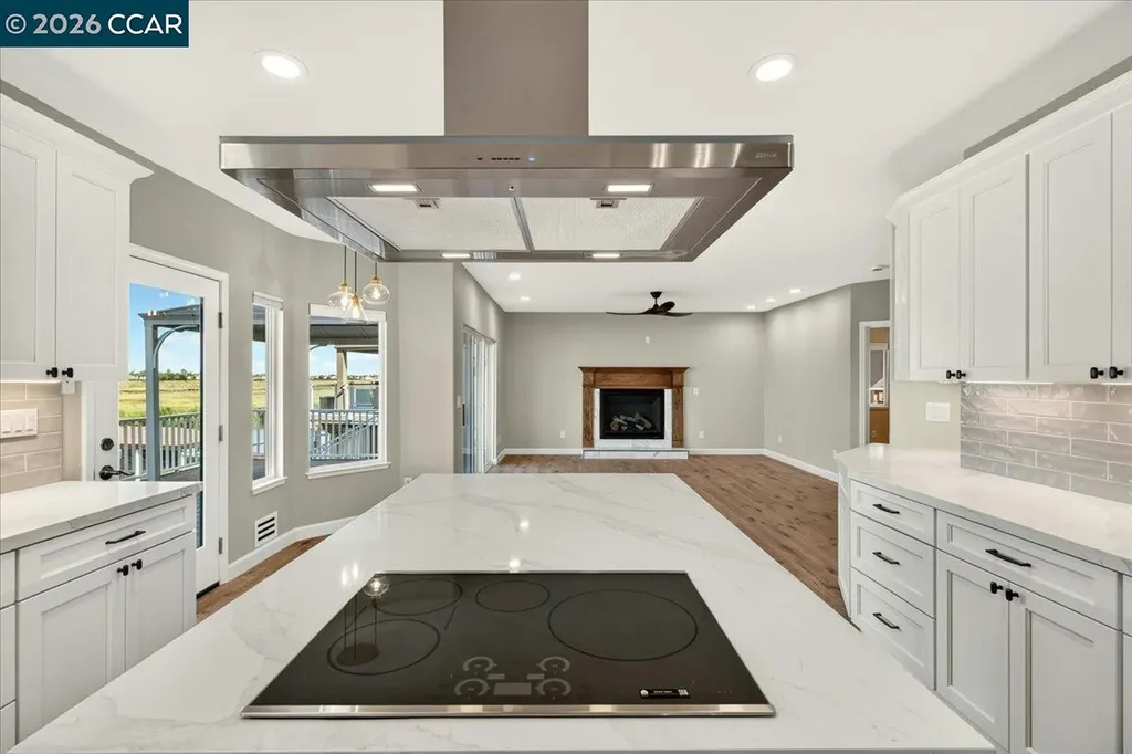 4880 Discovery Point Discovery Bay CA 94505