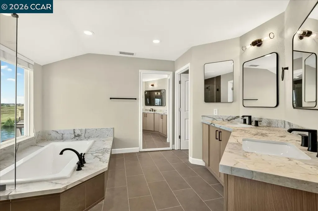 4880 Discovery Point Discovery Bay CA 94505