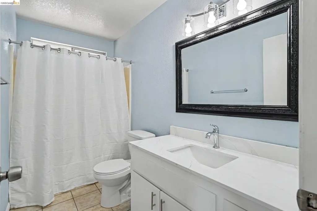 4241 Salgado Avenue Oakley CA 94561