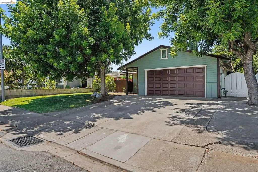 4241 Salgado Avenue Oakley CA 94561