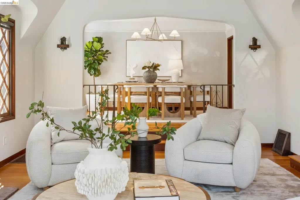 3975 Oakmore Road Oakland CA 94602