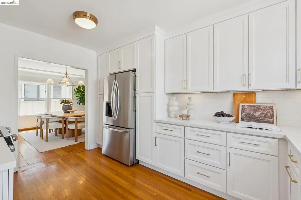 3975 Oakmore Road Oakland CA 94602