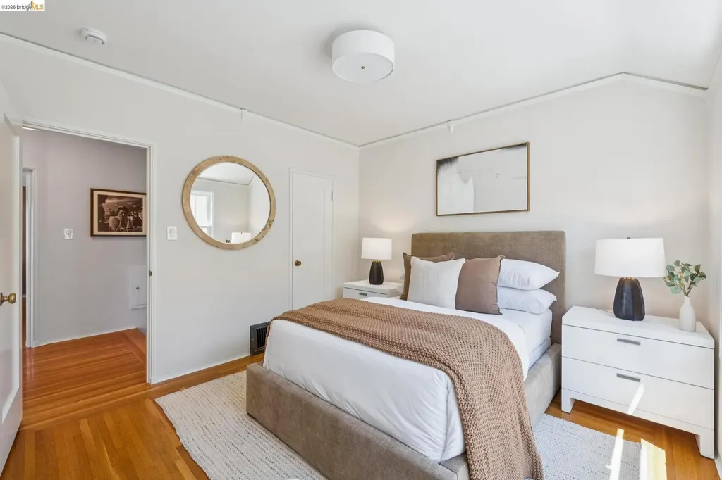 3975 Oakmore Road Oakland CA 94602