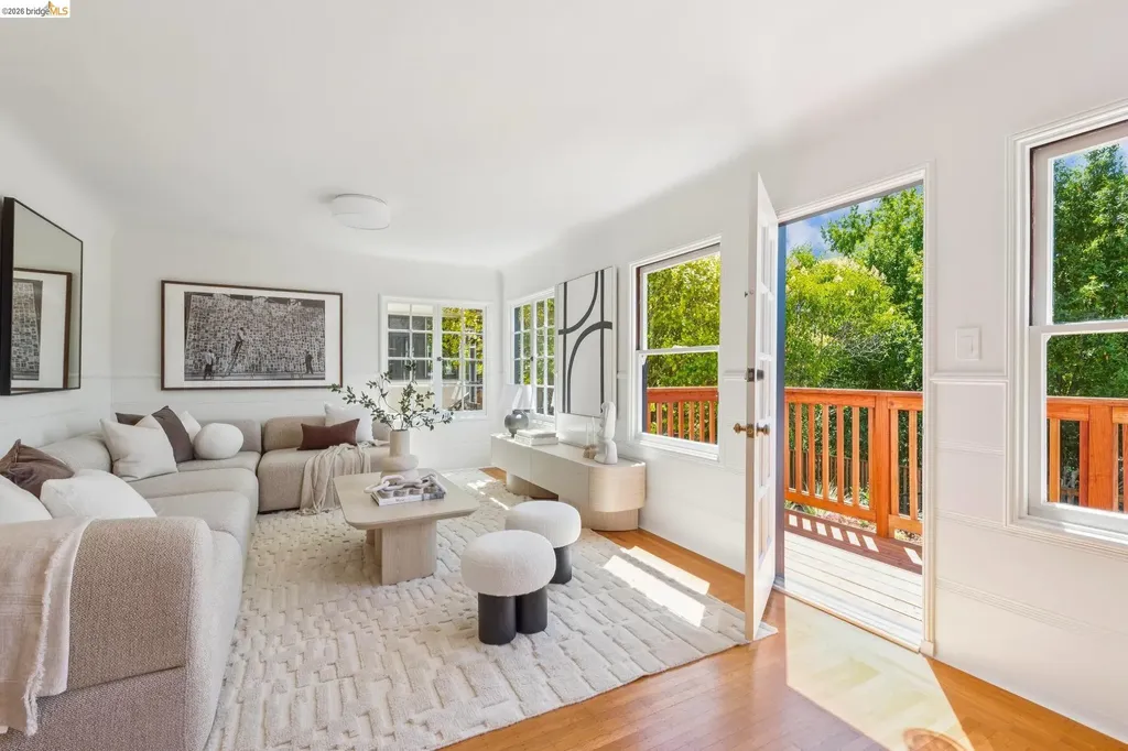 3975 Oakmore Road Oakland CA 94602