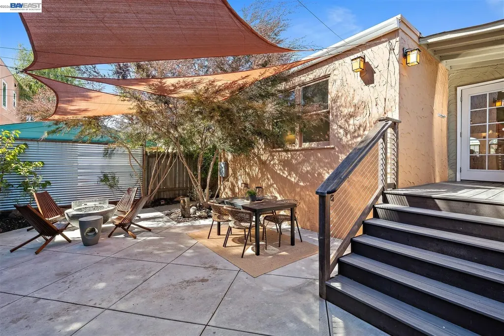 2906 Washington Street Alameda CA 94501