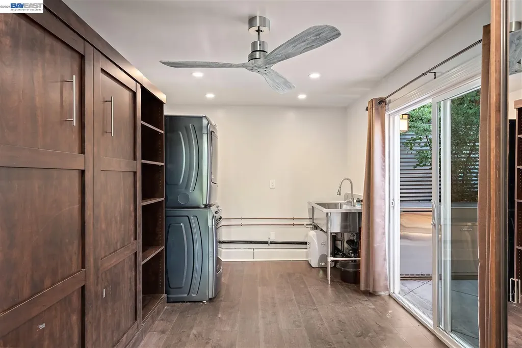 2906 Washington Street Alameda CA 94501