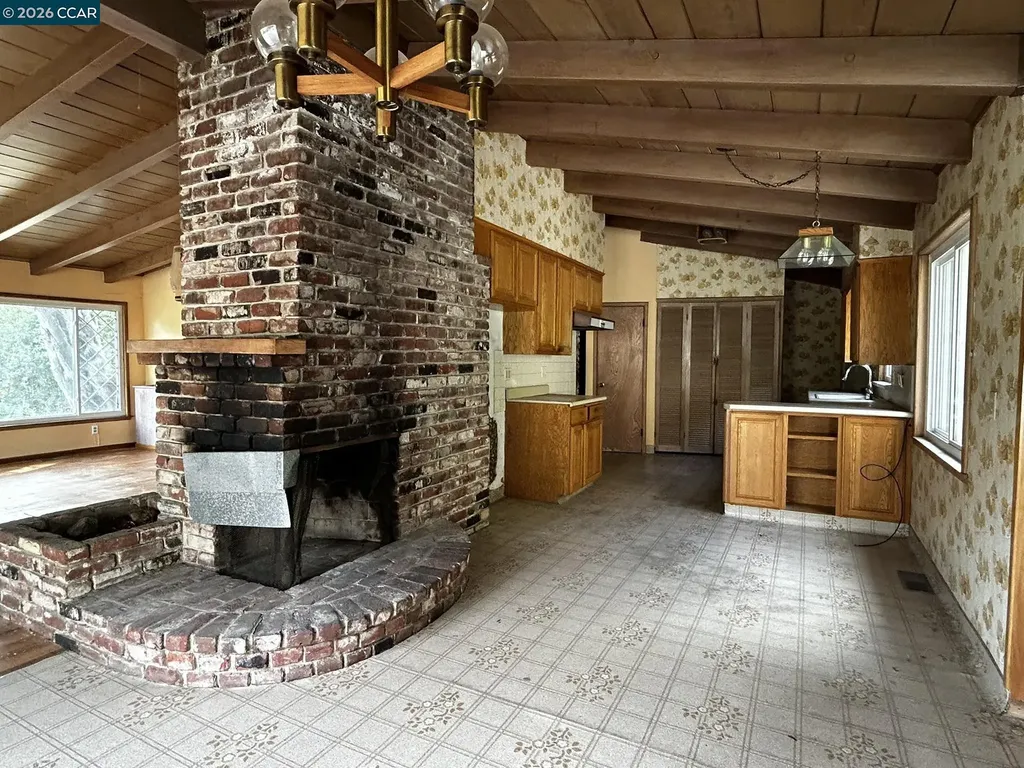 1556 Springbrook Road Walnut Creek CA 94597