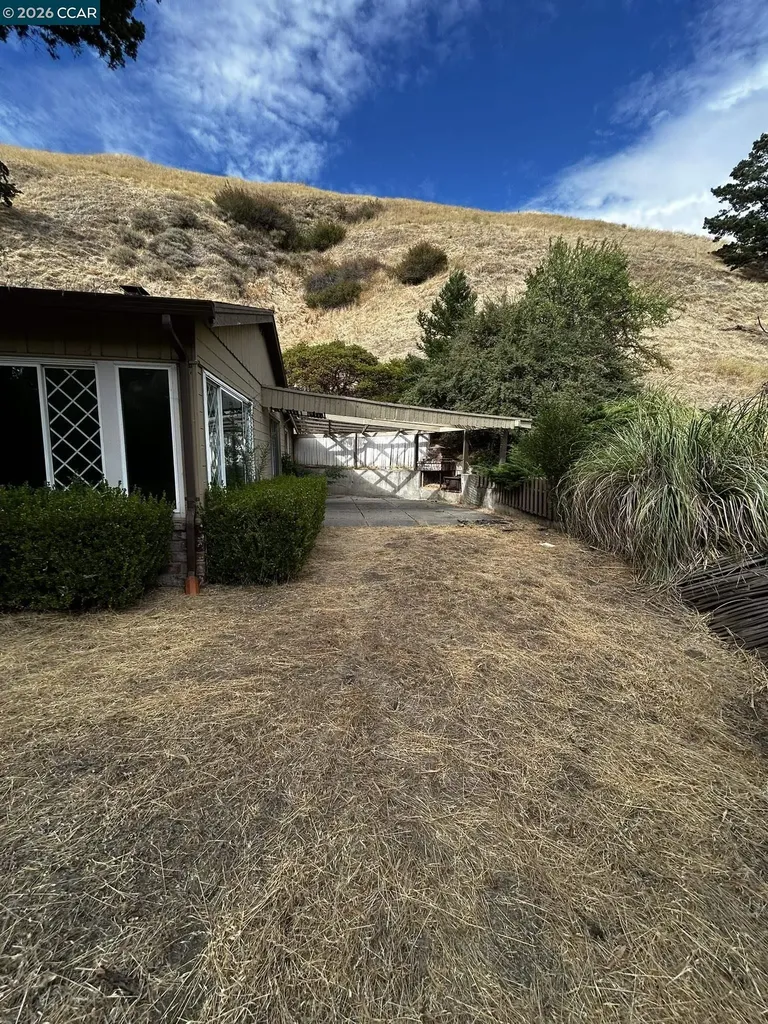 1556 Springbrook Road Walnut Creek CA 94597