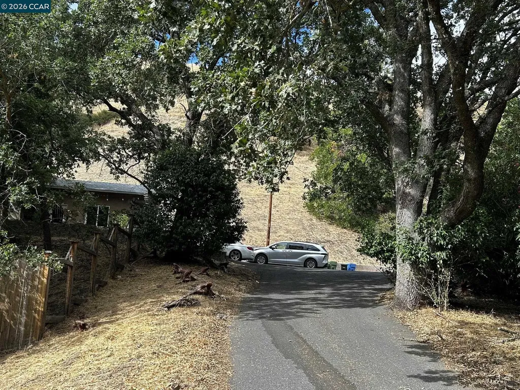 1556 Springbrook Road Walnut Creek CA 94597