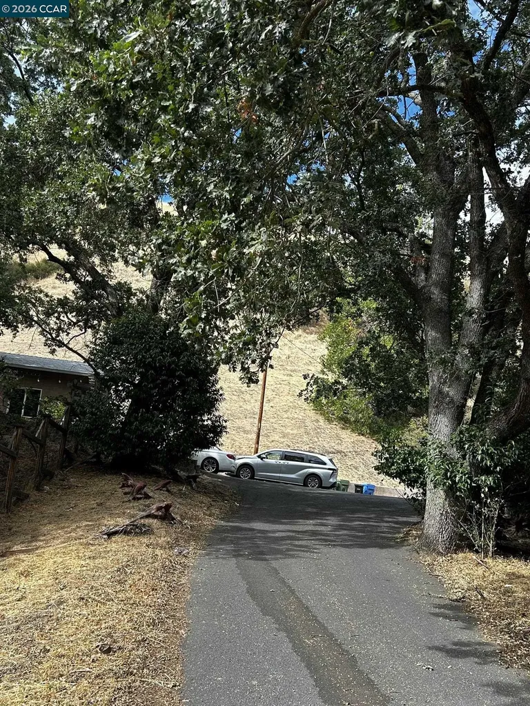 1556 Springbrook Road Walnut Creek CA 94597