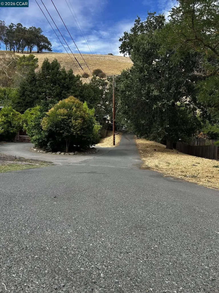 1556 Springbrook Road Walnut Creek CA 94597