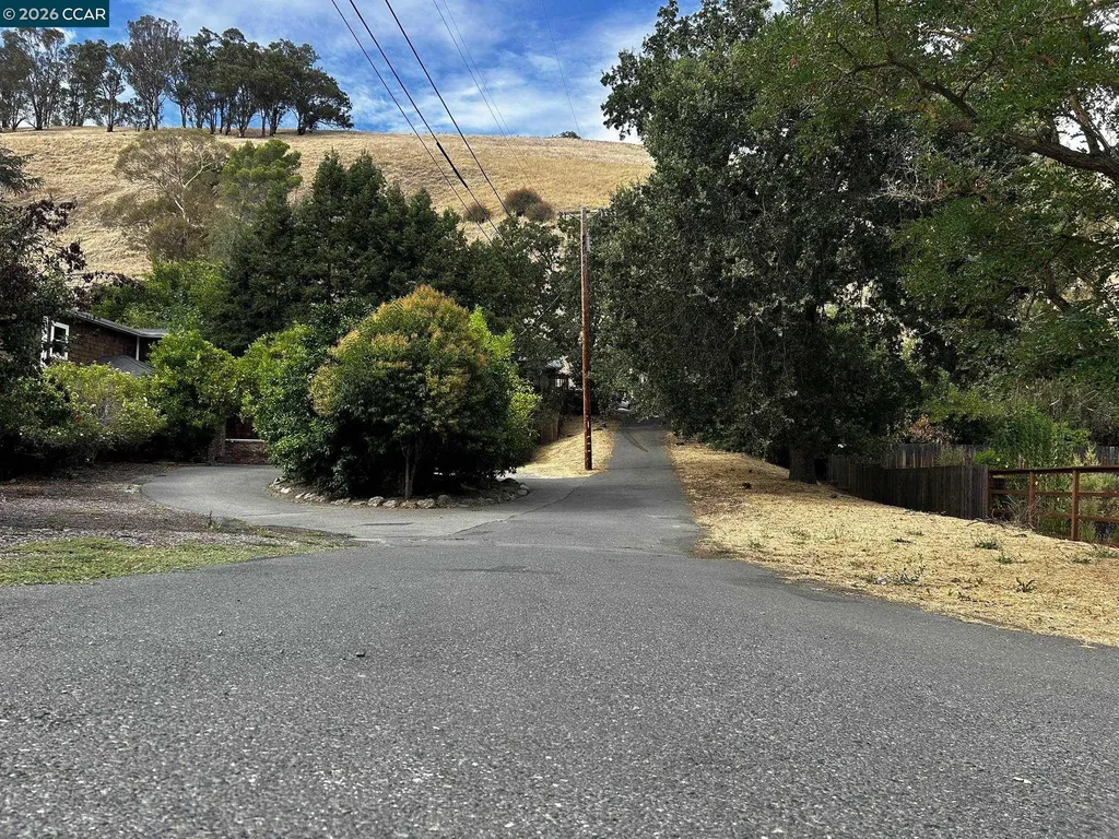 1556 Springbrook Road Walnut Creek CA 94597