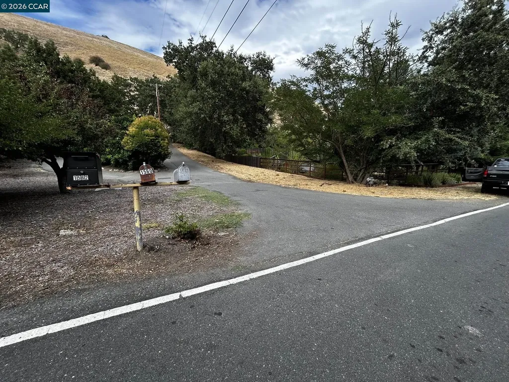 1556 Springbrook Road Walnut Creek CA 94597