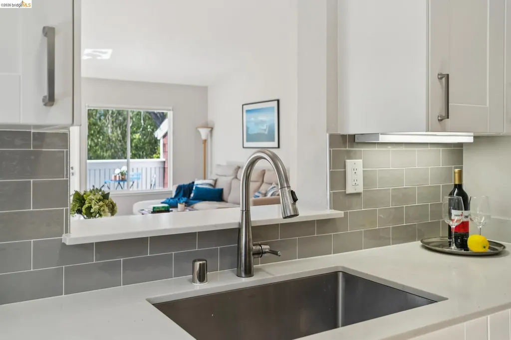 12 Bayside Court Richmond CA 94804