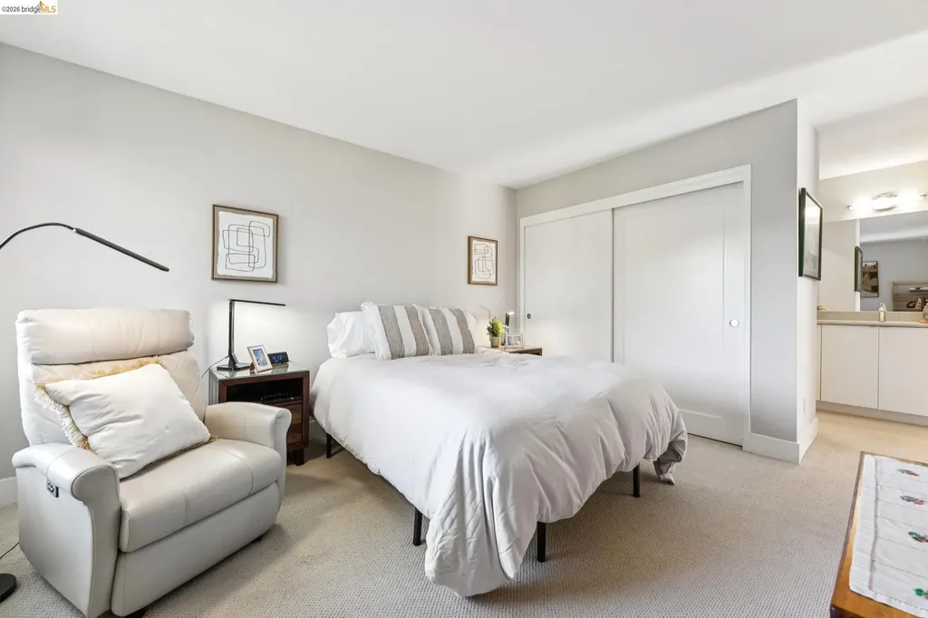 12 Bayside Court Richmond CA 94804