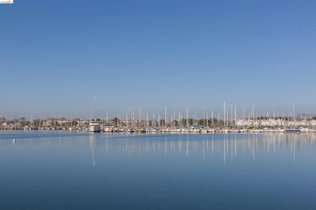 12 Bayside Court Richmond CA 94804