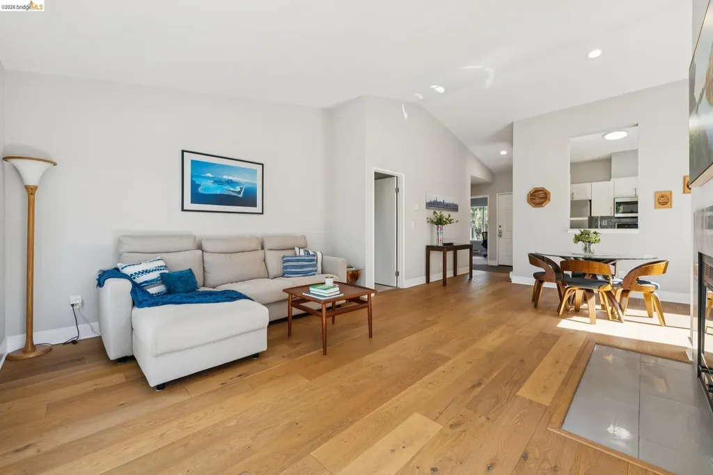 12 Bayside Court Richmond CA 94804