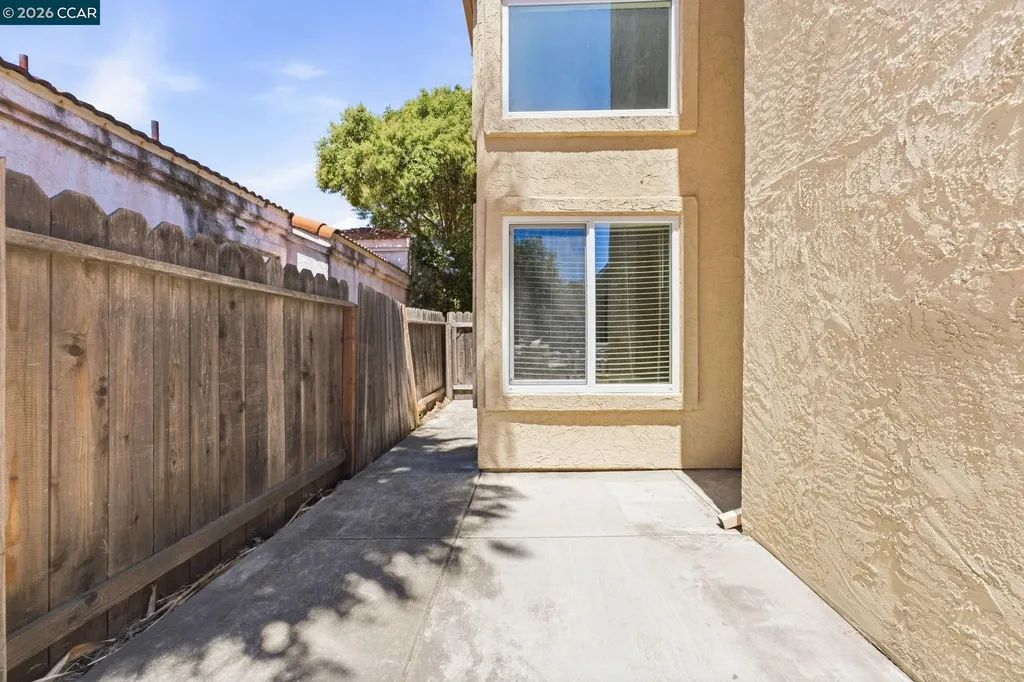 1056 Monfredo Pittsburg CA 94565