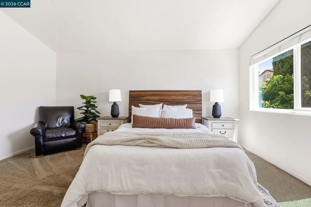 1056 Monfredo Pittsburg CA 94565