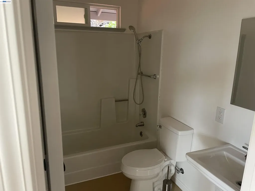 114 Baxter Street Vallejo CA 94590