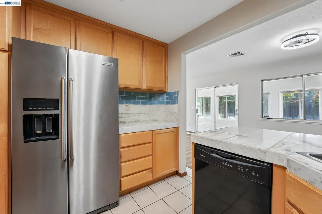 370 Stageline Drive Vallejo CA 94591