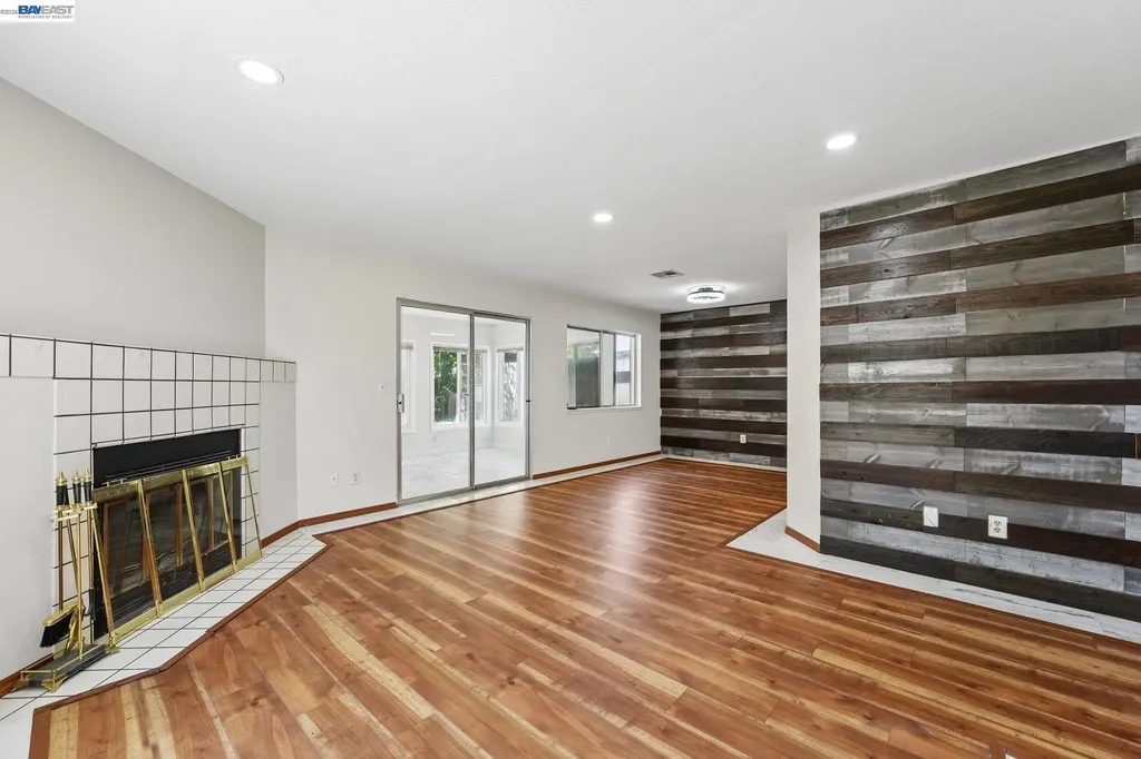 370 Stageline Drive Vallejo CA 94591