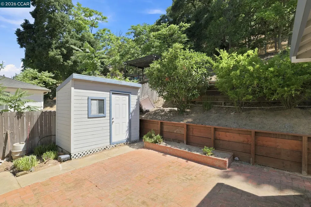 3841 Alhambra Way Martinez CA 94553