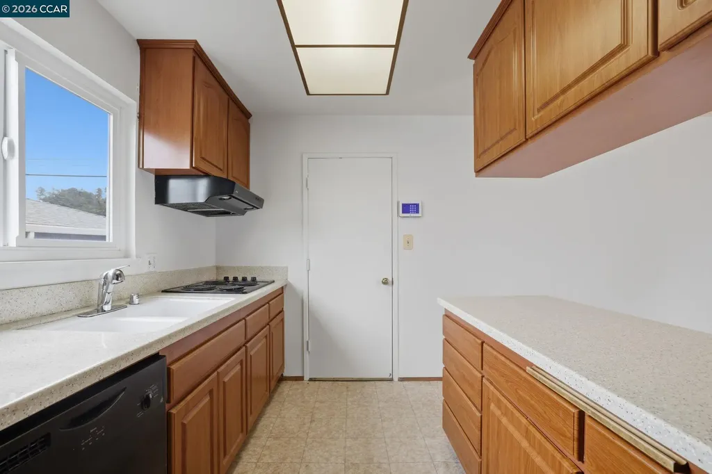 939 Tara Hills Drive Pinole CA 94564