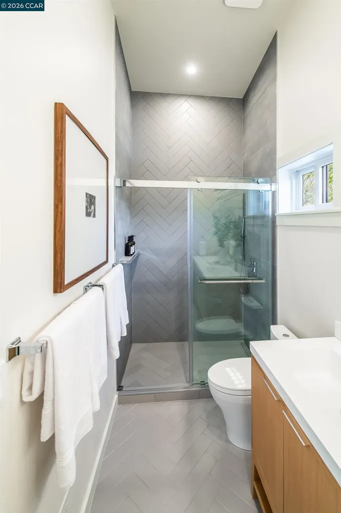 105 Hillcroft Walnut Creek CA 94597
