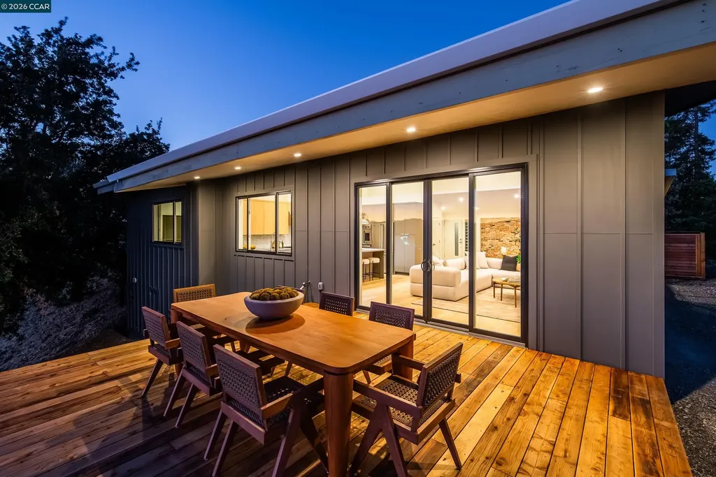 105 Hillcroft Walnut Creek CA 94597