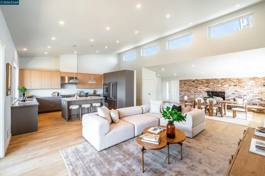 105 Hillcroft Walnut Creek CA 94597
