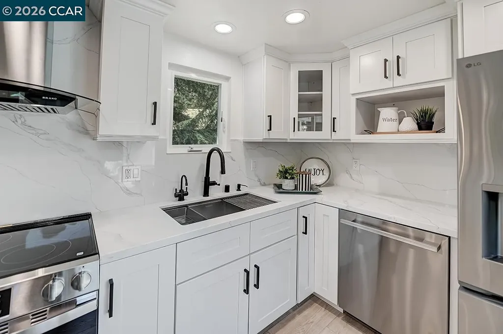 1517 Oakmont Drive Walnut Creek CA 94595