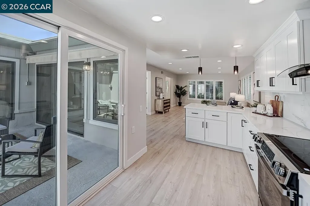 1517 Oakmont Drive Walnut Creek CA 94595