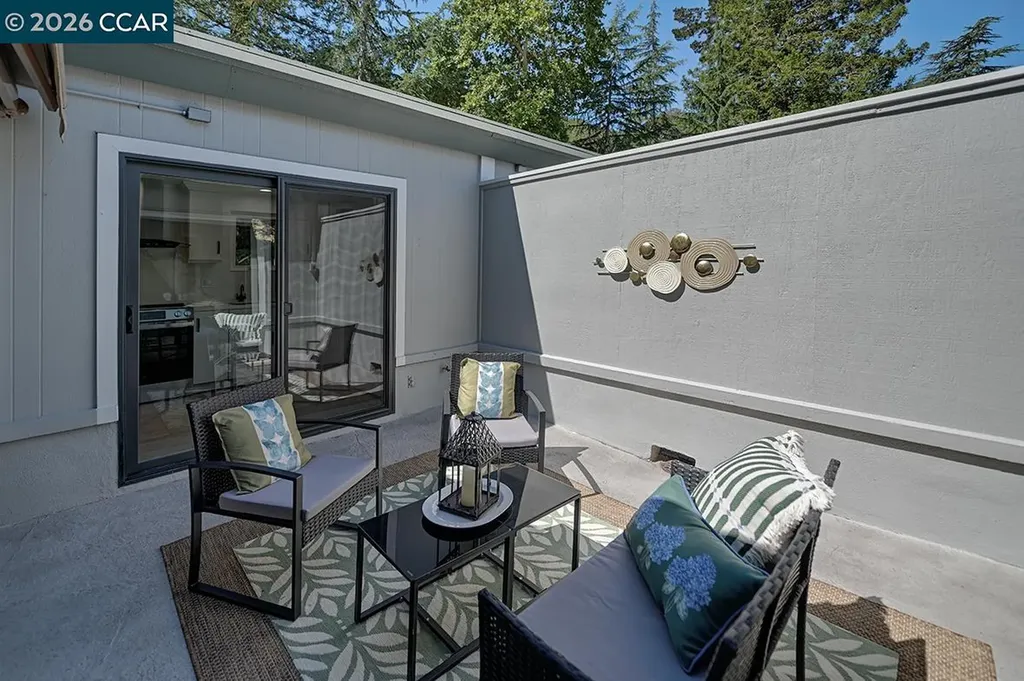 1517 Oakmont Drive Walnut Creek CA 94595