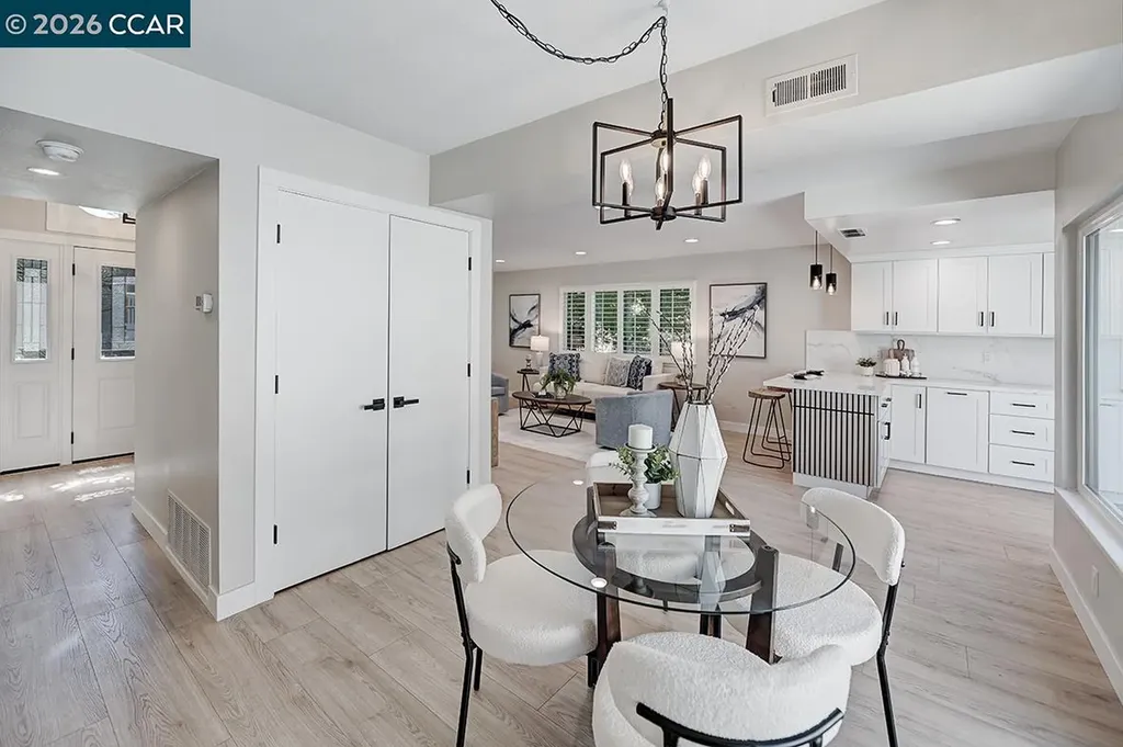 1517 Oakmont Drive Walnut Creek CA 94595