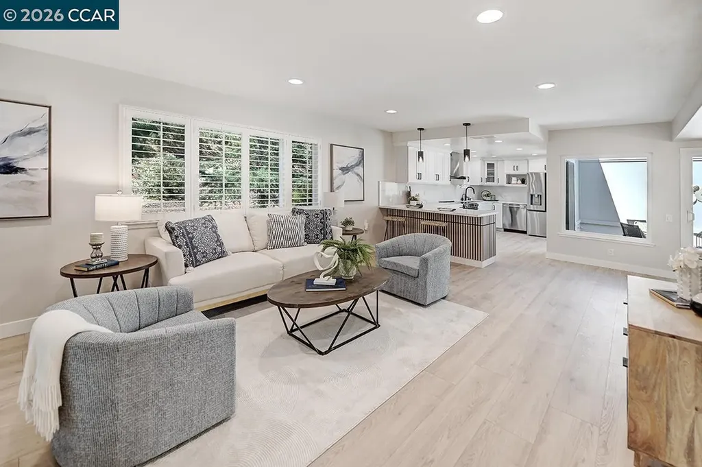 1517 Oakmont Drive Walnut Creek CA 94595