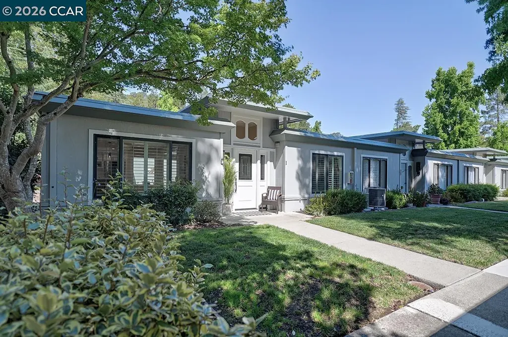1517 Oakmont Drive Walnut Creek CA 94595