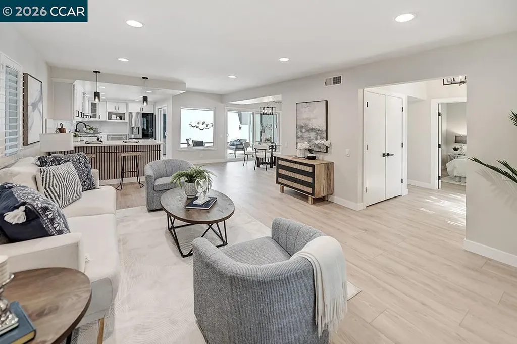 1517 Oakmont Drive Walnut Creek CA 94595