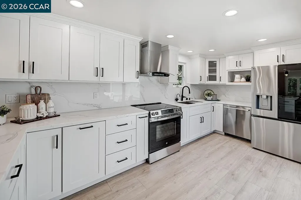 1517 Oakmont Drive Walnut Creek CA 94595