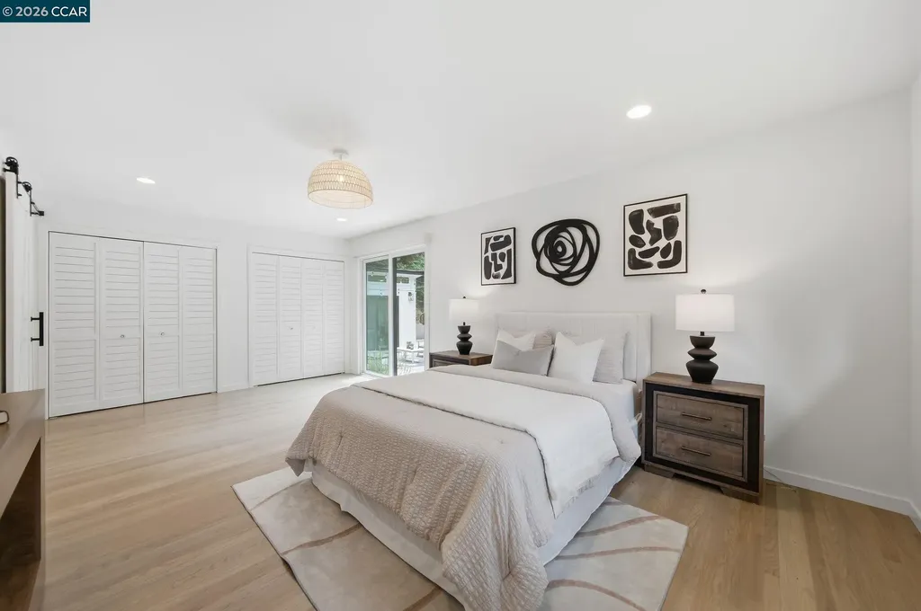 9 Easton Court Orinda CA 94563