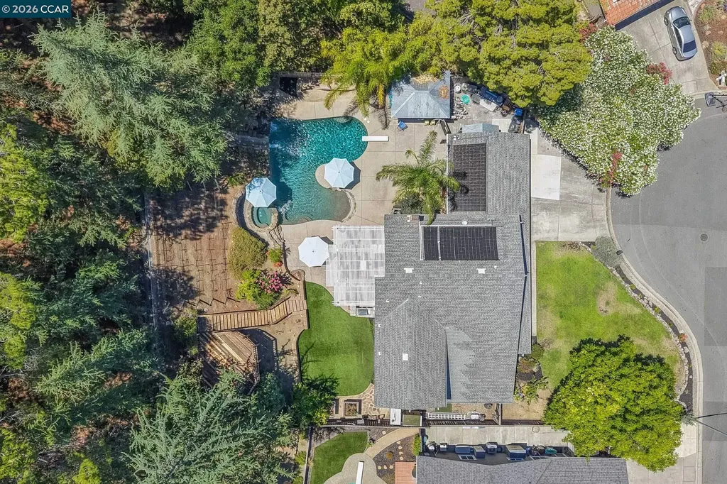 139 Mt Everest Court Clayton CA 94517